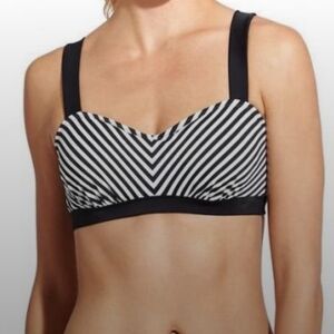 ʕ·ᴥ·ʔ Athleta Sports Bra Size 34B/C